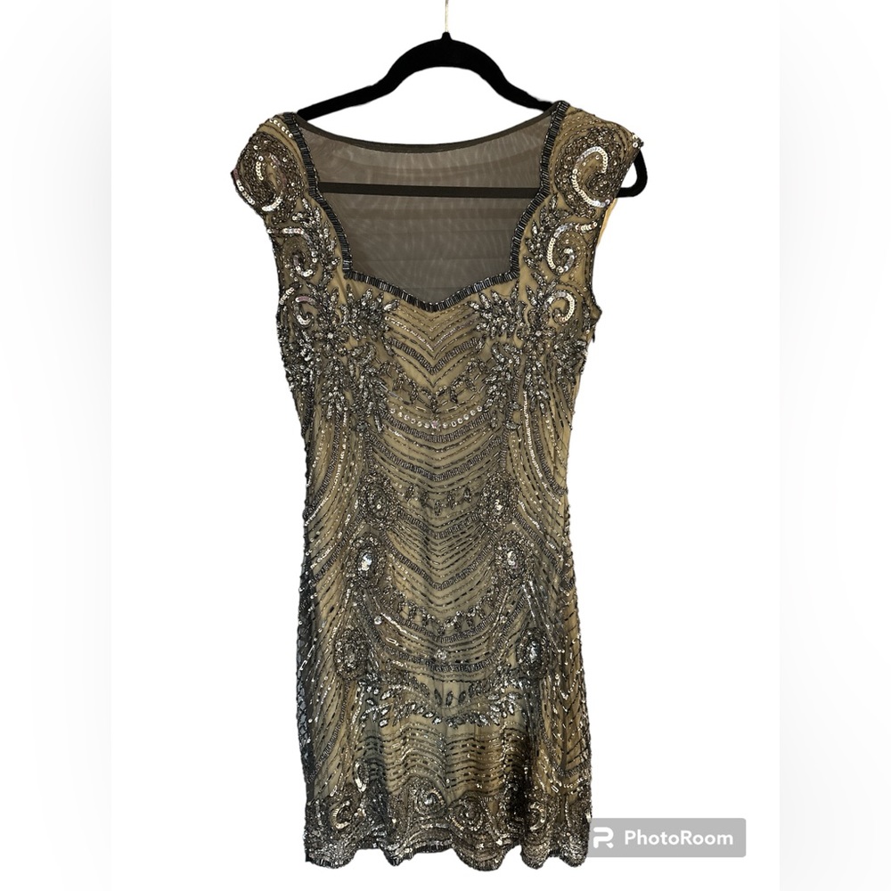 Adrianna Papell Illusion Beaded Cocktail Dress size 6